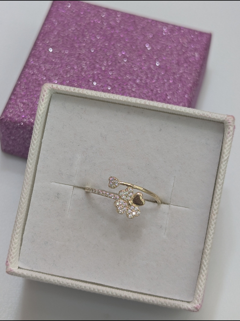 10kt Real Gold Women's Ring Size 7